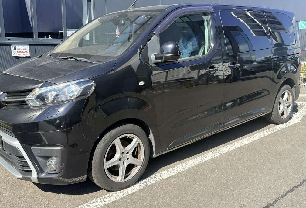 Toyota Verso 2.0 D-4D Medium MPV S&S