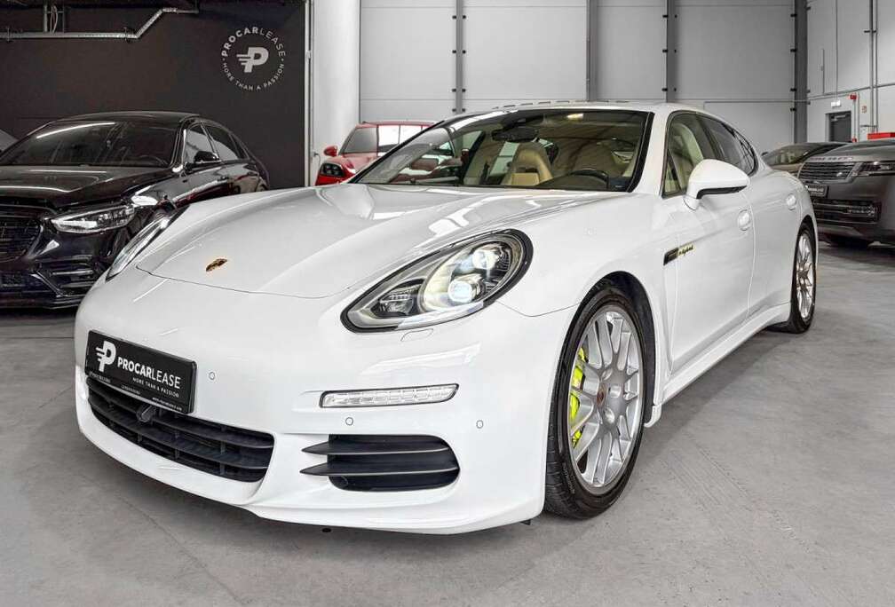 Porsche Panamera E-Hybrid S /20/Bi-Xenon/PANO/360°/Leder