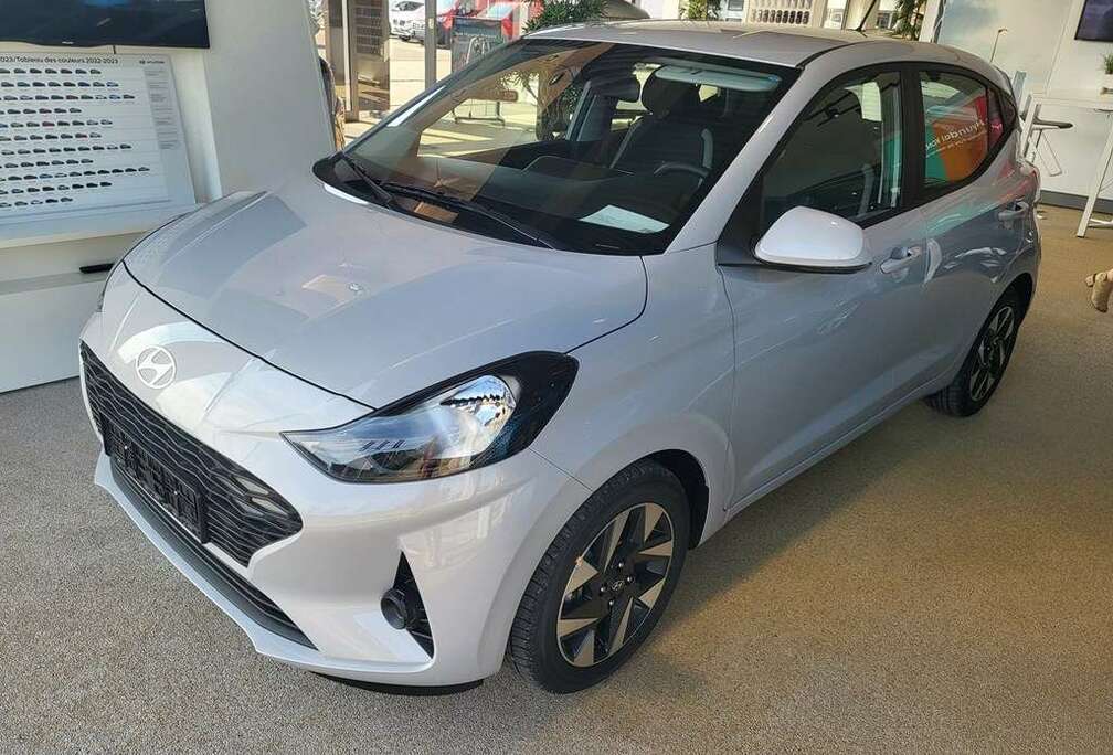 Hyundai First Edition 5d 1.0 67 A5