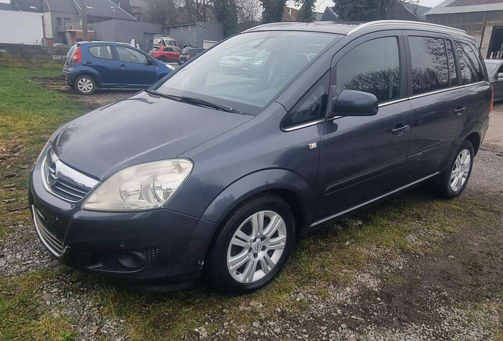 Opel Zafira 1.7 CDTi ecoFLEX Cosmo DPF