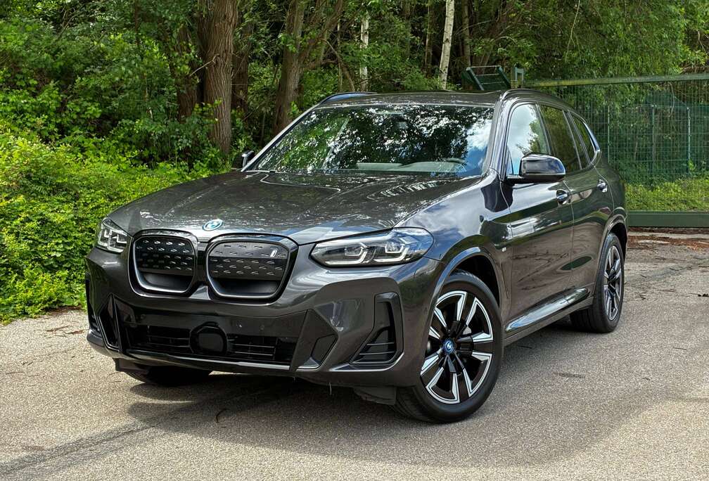 BMW iX3 80 kWh