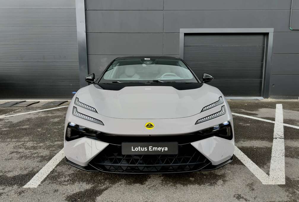Lotus 600 GT - KAIMU GREY - MAGNETITE