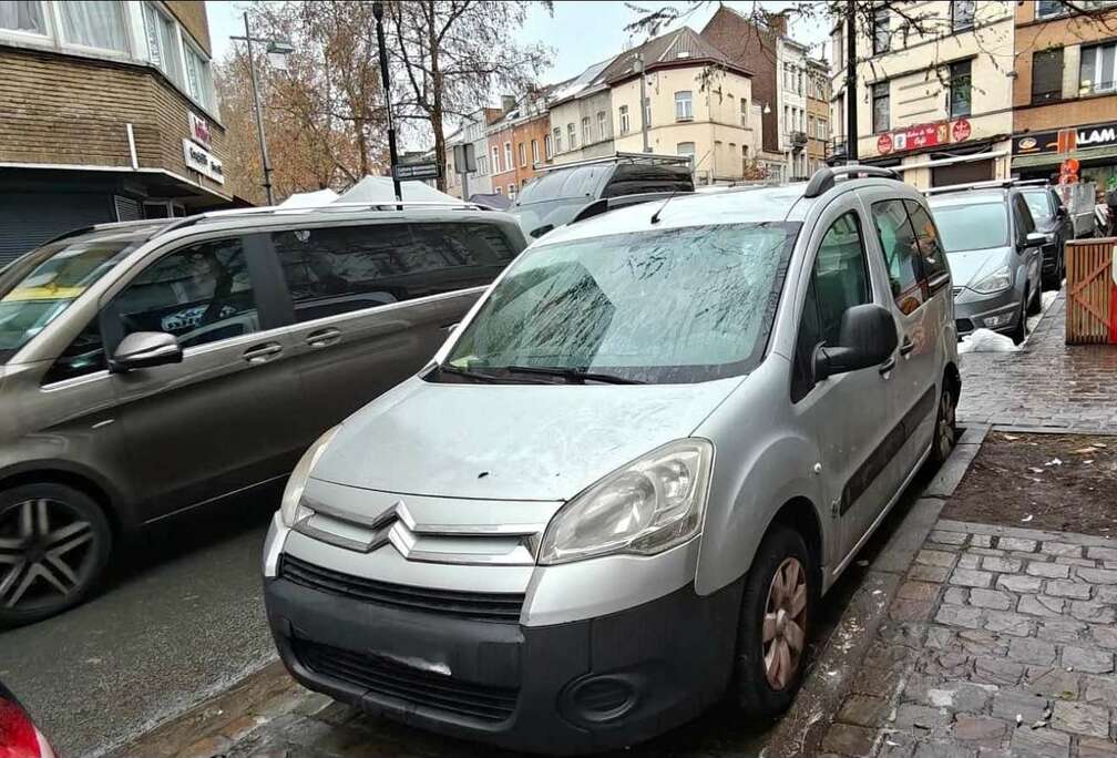 Citroen Furgón 1.6HDI 75 SX 600