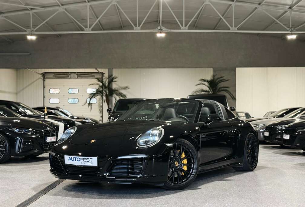Porsche 991.2 Targa 4S Full Black - 12 Mnd Garantie