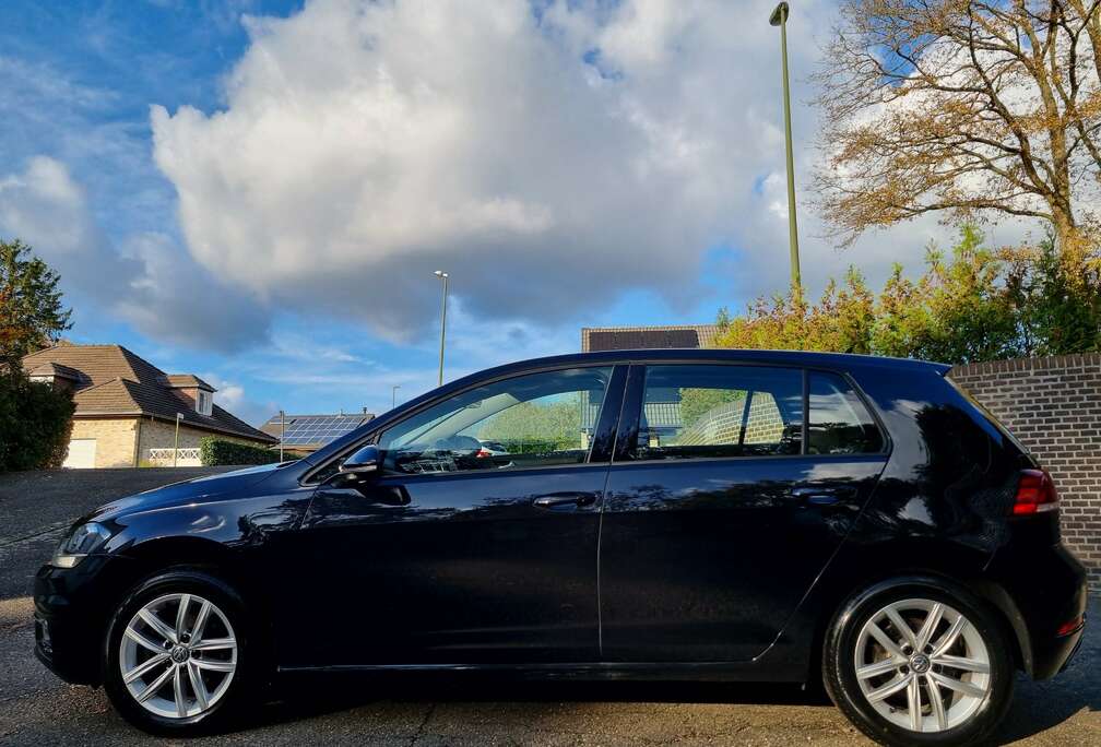 Volkswagen VERKOCHT / VENDUE / SOLD