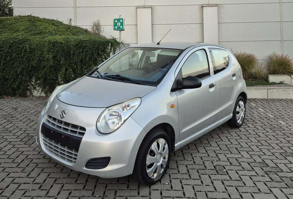 Suzuki 1.0i AIRCO BOITE AUTOMATIQUE UN SEUL PROPRIÉTAIRE