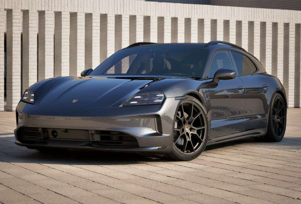 Porsche ST FACELIFT BATT+/SPORTDES/HDMAT/360/INNO/18W/BOSE