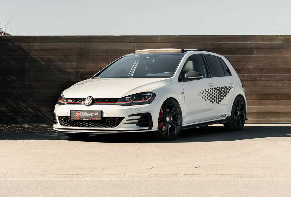 Volkswagen Golf GTI TCR 2.0 TSI OPF DSG