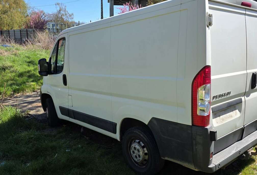 Peugeot 2.2 HDi L1H1 Utility