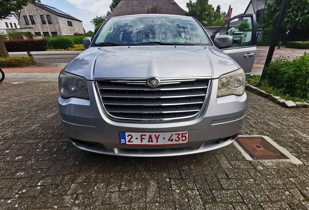 Chrysler Grand Voyager 2.8 Turbo CRD Touring