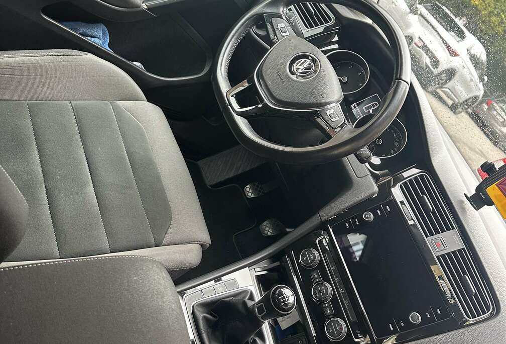 Volkswagen 2.0 TDi  Highline