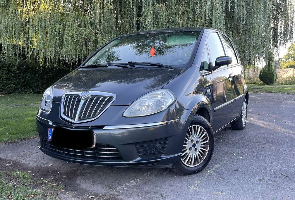 Lancia 1.4i Argento