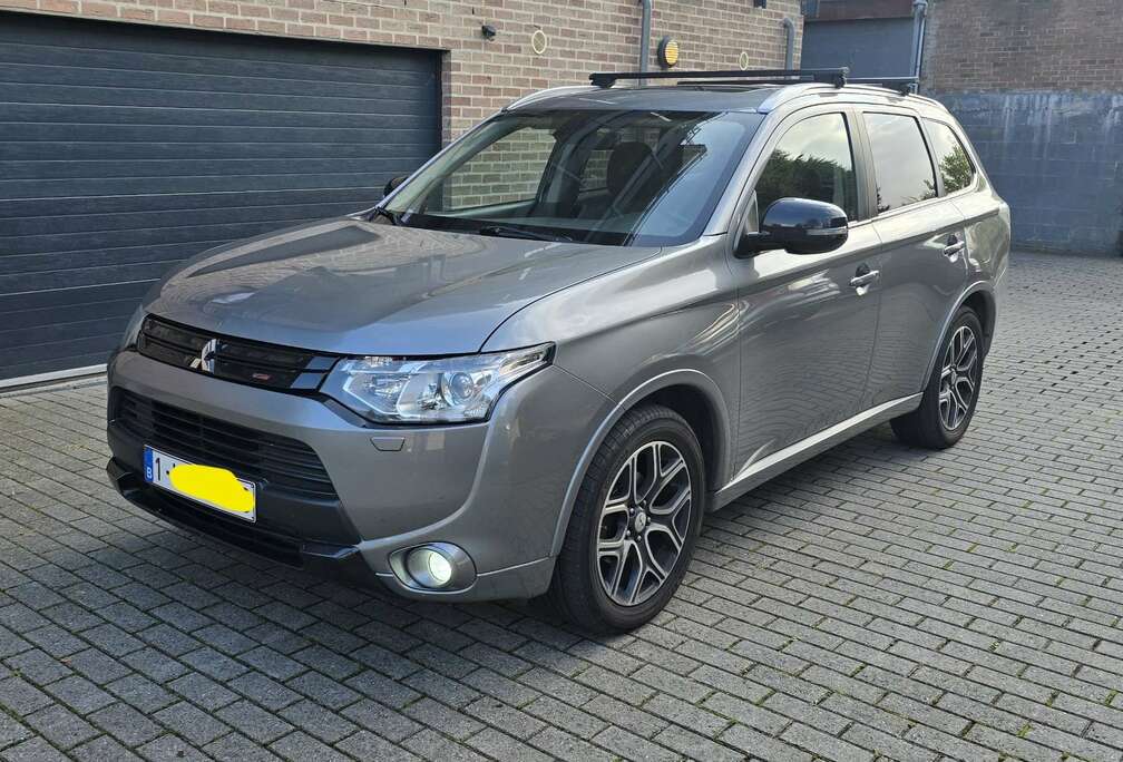 Mitsubishi 2.2 DI-D 4WD Instyle Safety