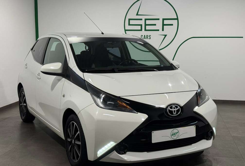 Toyota ** 1.0i VVT-i ** AUTOMATIQUE * GARANTIE 12 MOIS **