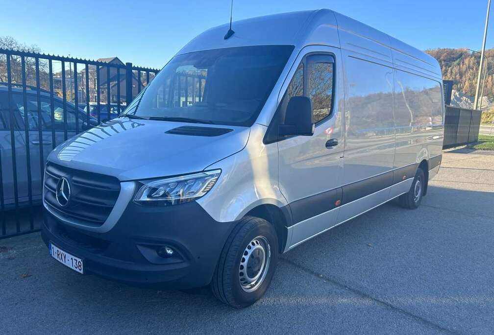 Mercedes-Benz 319 2.0 CDI L3H2 AWD 9G-tronic (EUVI-E)