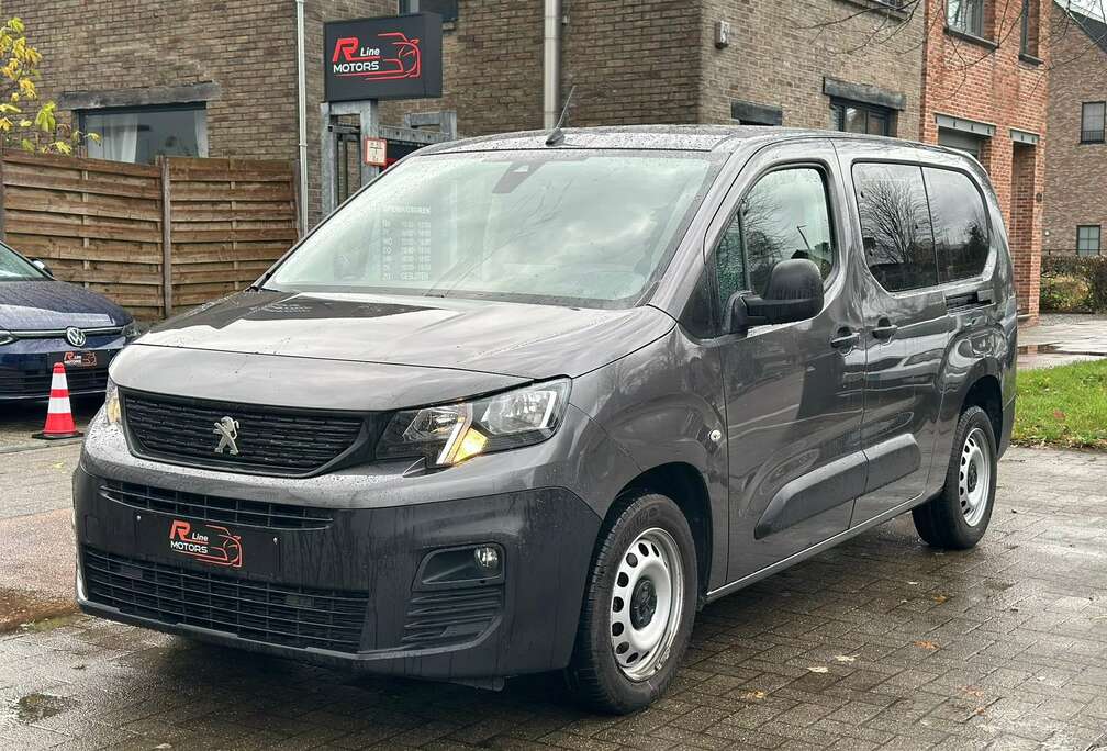 Peugeot 1.5HDI - Dubbel Cabine - 5zit - Automaat - 131pk