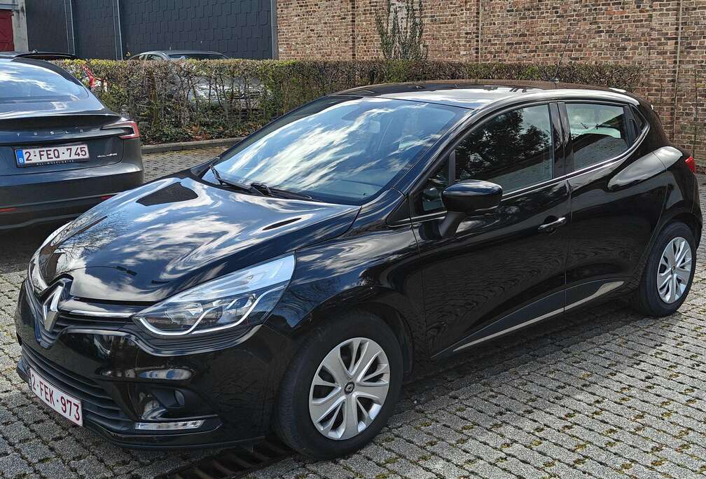 Renault Clio 0.9 TCe Intens (EU6c)