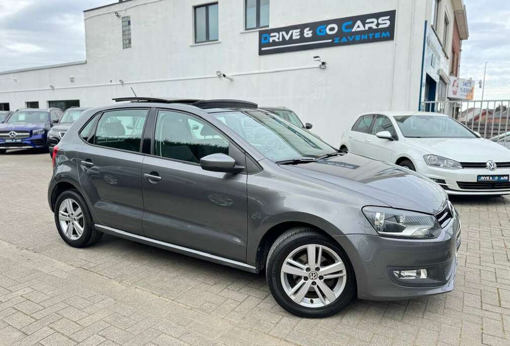 Volkswagen 1.2i Highline - CarPlay - Pano Dak ** 1 JAAR GARANTIE **