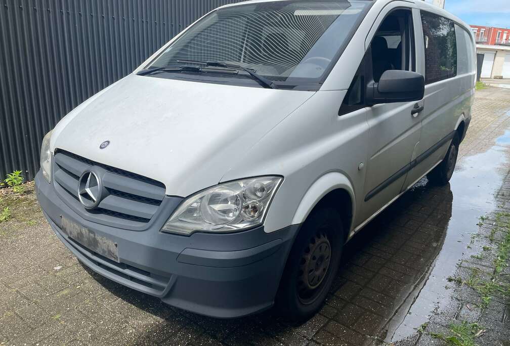 Mercedes-Benz Mercedes Vito 110CDI Dubbel cabine 6 zitplaatsen
