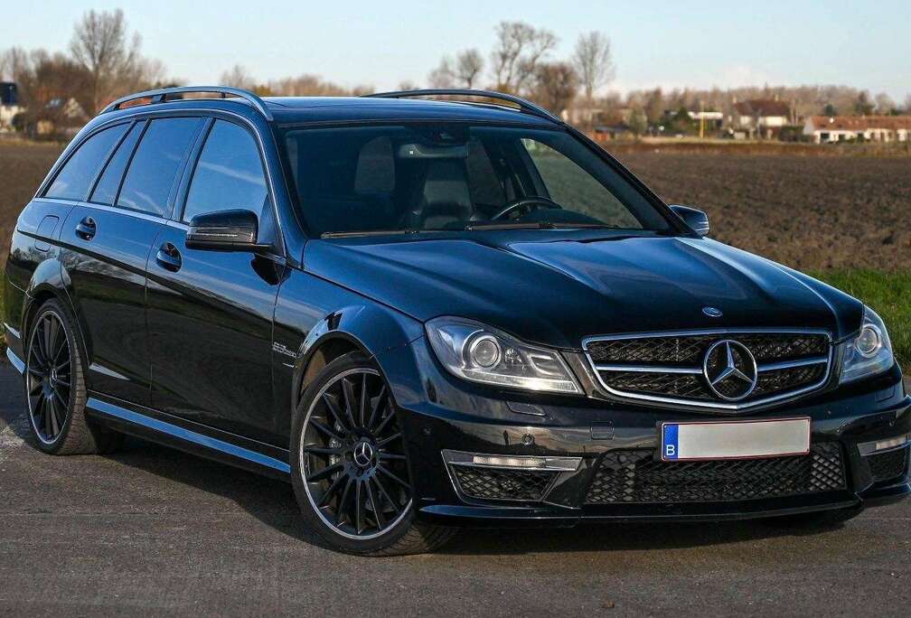 Mercedes-Benz Mercedes-Benz C63 AMG Estate – 6.2 V8 – Lichte Vra