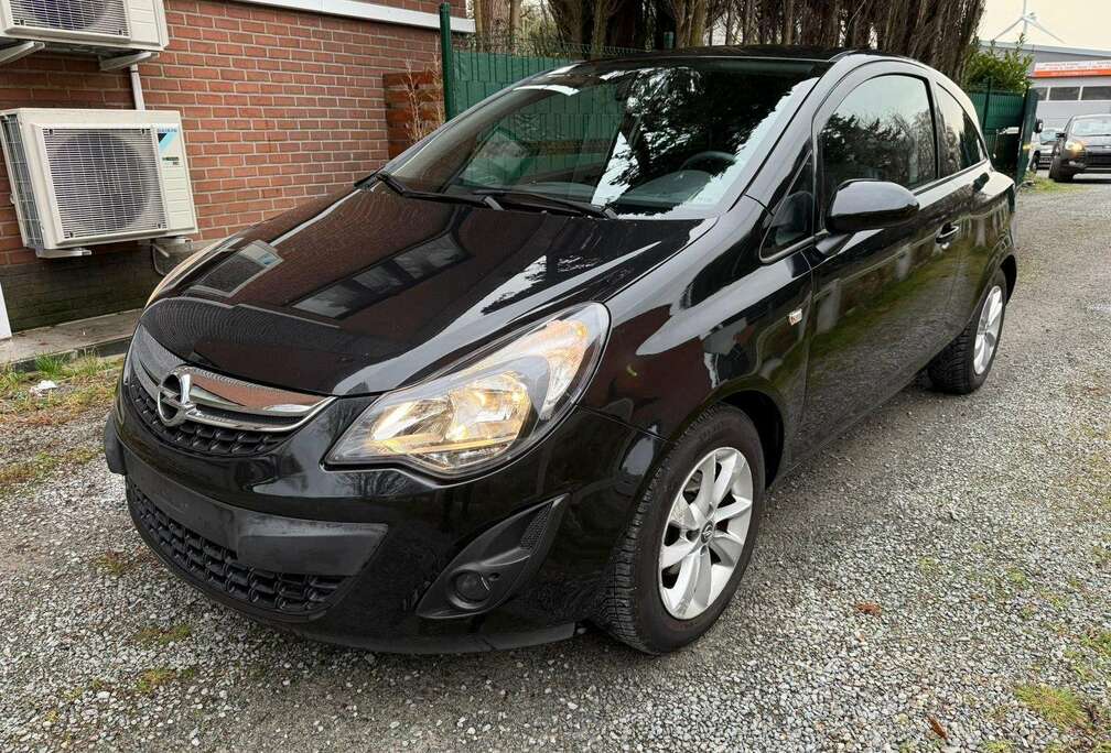 Opel Corsa 1.2i Cosmo GARANTIE 1 AN/JAAR