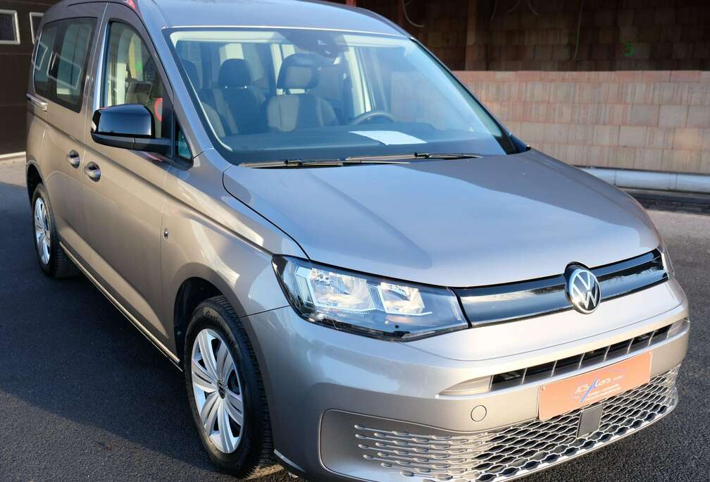 Volkswagen 1.5 TSI, 5 zitplaatsen, 1ste eigenaar met garantie