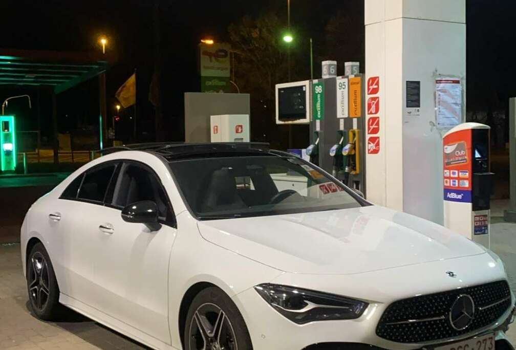 Mercedes-Benz Mercedes Benz CLA180 *2024* *AMG PAKKET*