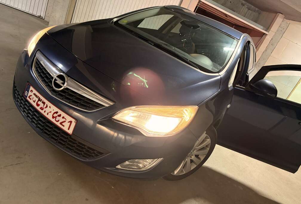 Opel Sports Tourer 1.7 CDTi ECOTEC Enjoy DPF