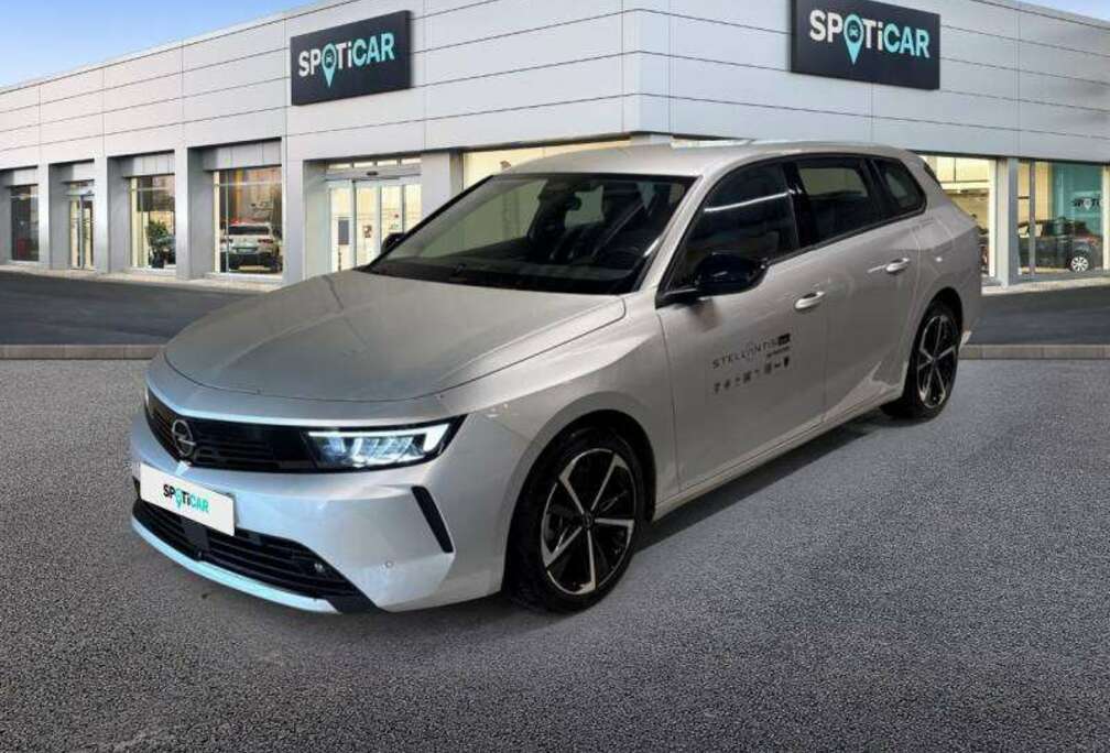 Opel Sports Tourer 6 1.6 Turbo Hybrid 132kW Edition