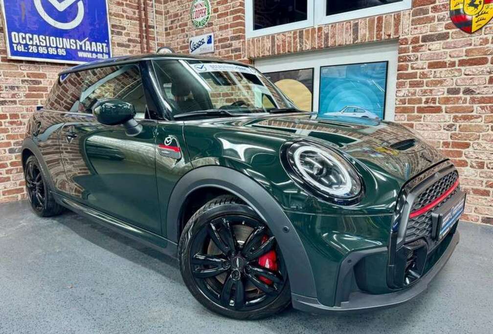 MINI Cooper 2.0 231cv Auto JOHN COOPER WORKS