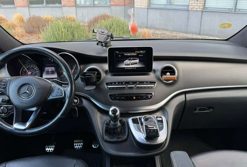 Mercedes-Benz V 220 (BlueTEC) a kompakt Avantgarde