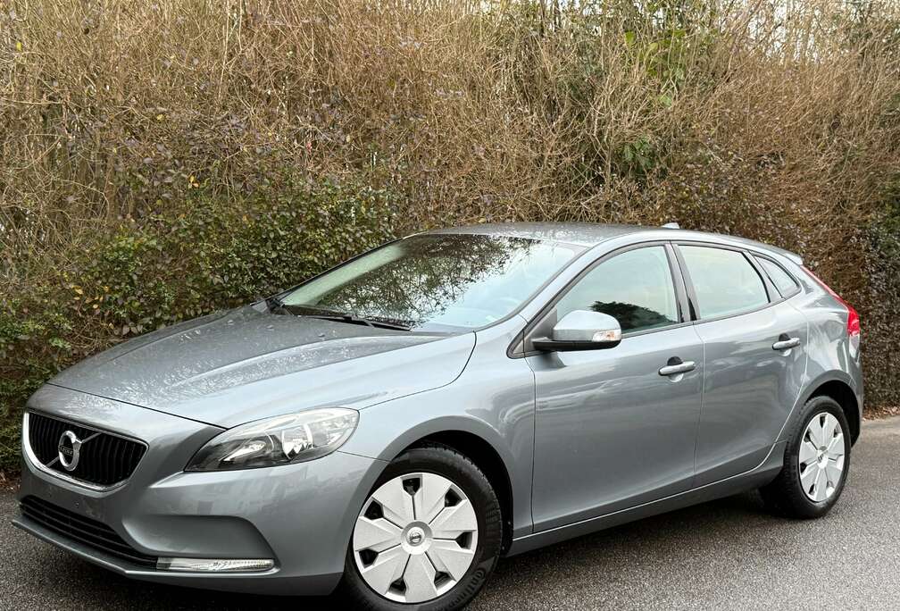 Volvo 2.0+AIRCO+GARANTIE 1 AN+NAVI+CUIR+CARNET+EU 6B