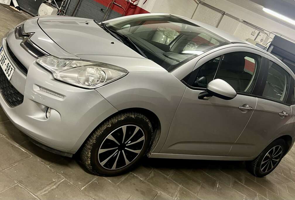 Citroen C3 1.2 essence 5 portes