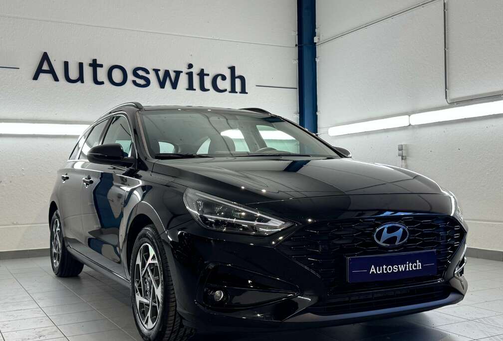 Hyundai Wagon 1.0i Automaat - Keyless/Carplay/Act.Cruise/