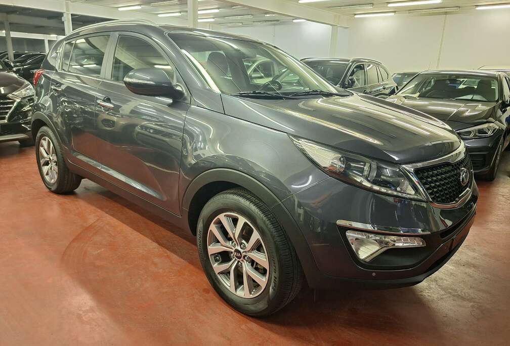 Kia 1.6i 2WD Fusion