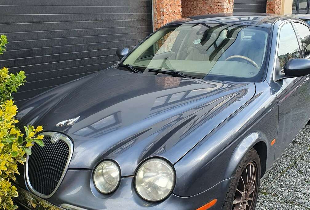 Jaguar 2.5i V6 24v Classic