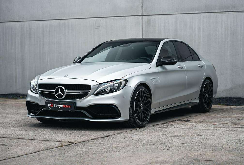 Mercedes-Benz Perf. Seats Perf. Exhaust Design Iridium Black ed