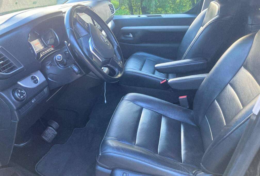 Toyota Proace Verso 2.0 D-4D Long VIP S