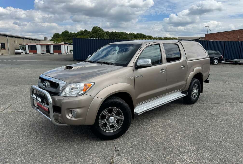Toyota 2.5D-4D 4x4 / Manual / Export Only Afrik
