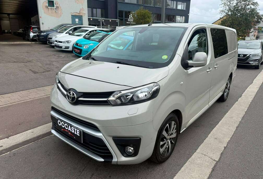 Toyota Verso 2.0 D-4D Long MPV S
