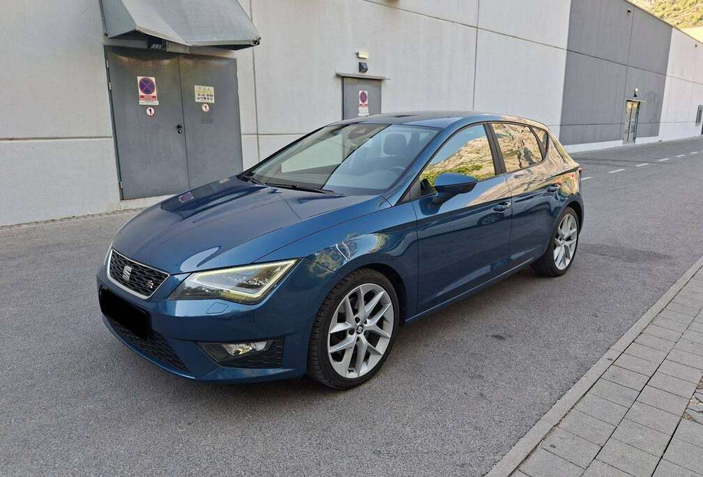 SEAT 1.6i Luxe