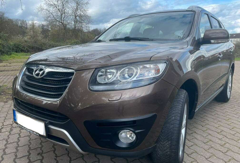 Hyundai 2.2 CRDi*7-SITZER*KAM*STANDHEIZUNG*AHK*