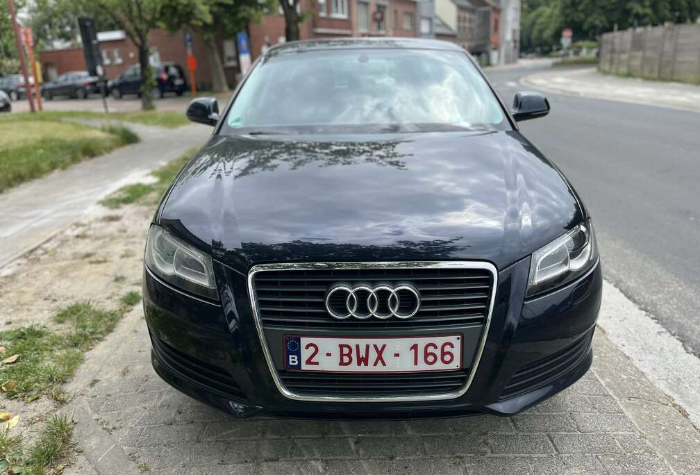 Audi 1.4 TFSI Sportback S tronic line Sportpaket (plus)