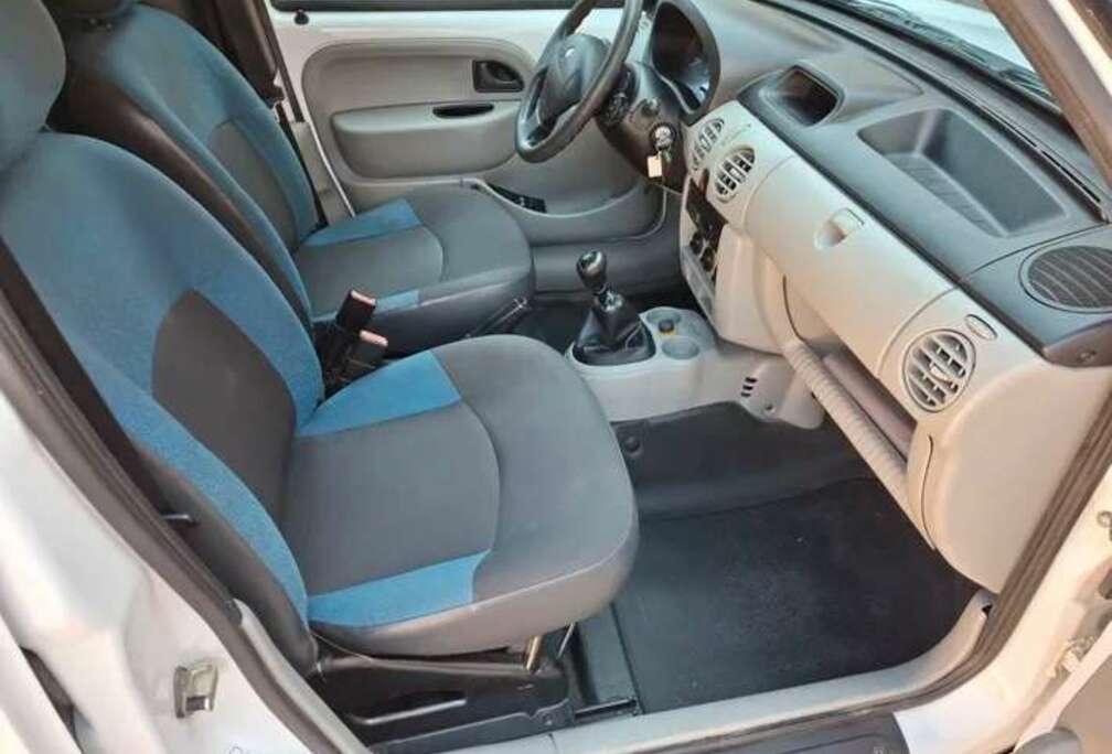 Renault Kangoo 1.2i 16v Authentique