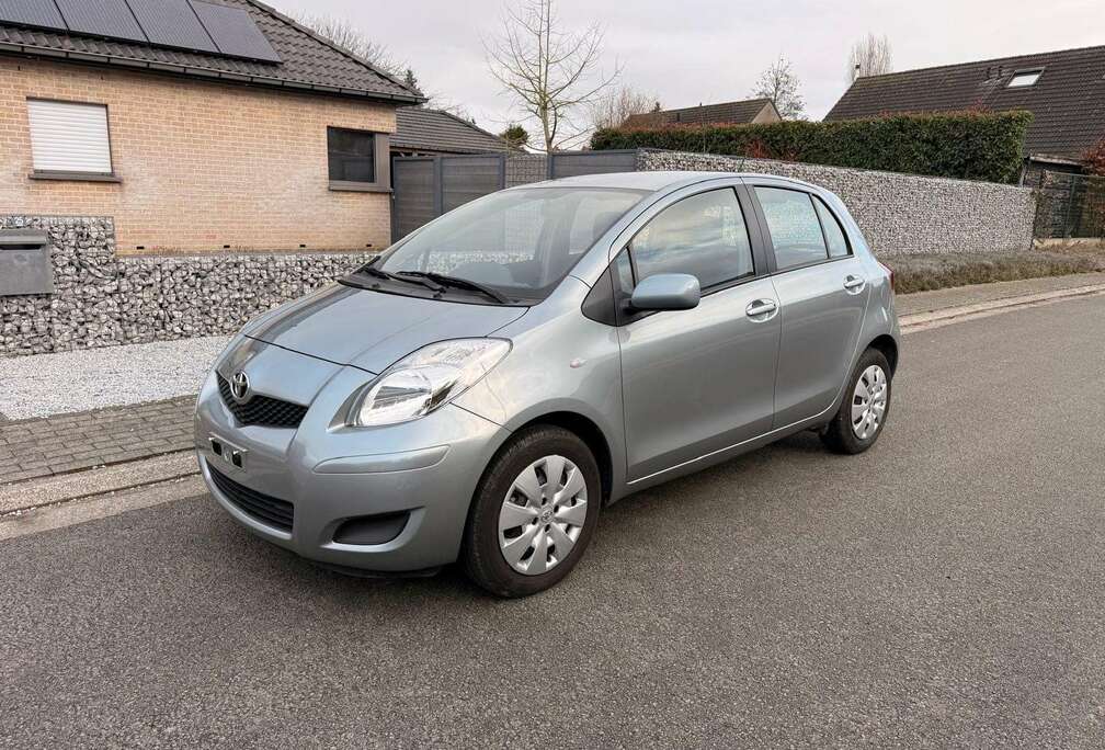 Toyota 07.000km Automaat