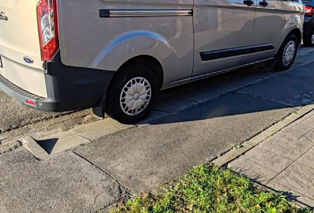 Ford 2.2 TDCi L1H2 Ambiente