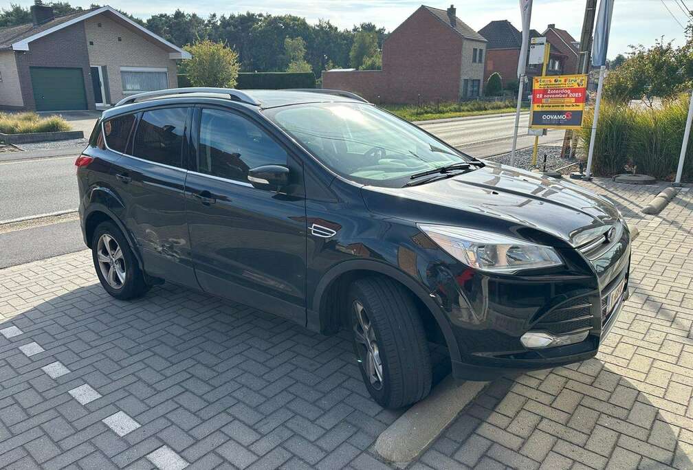 Ford Kuga 1.5 EcoBoost 2x4