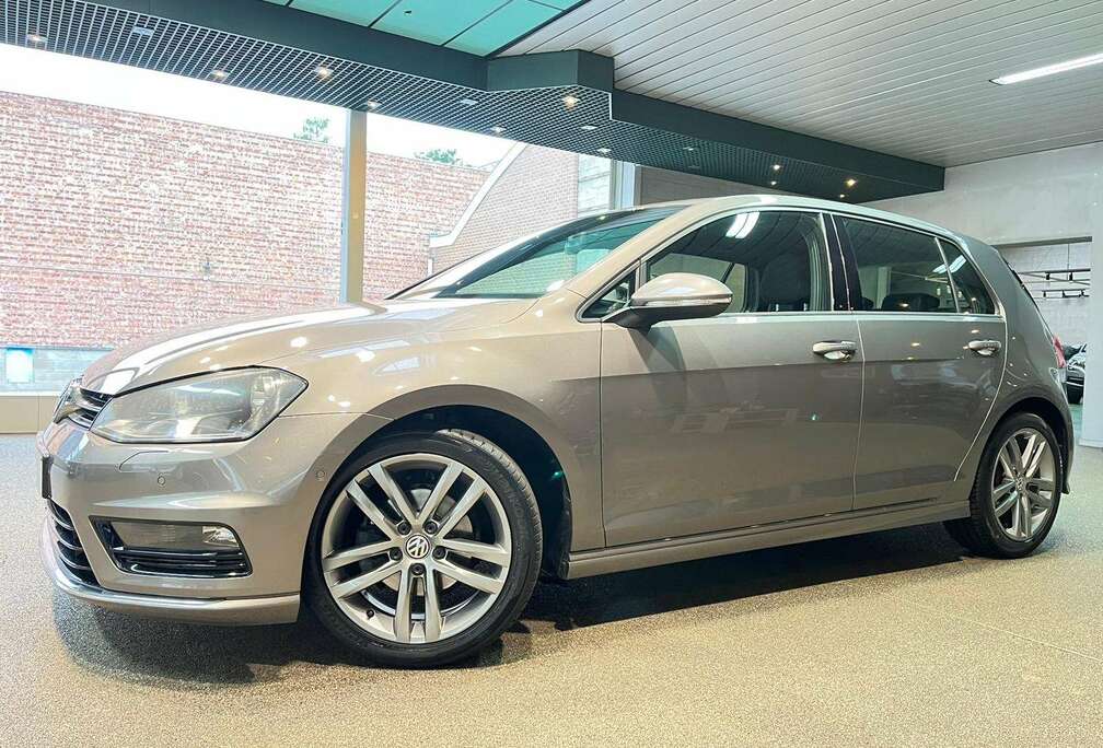 Volkswagen 1.2 TSI R Line * 60000km * Alcantara * Navi * Clim