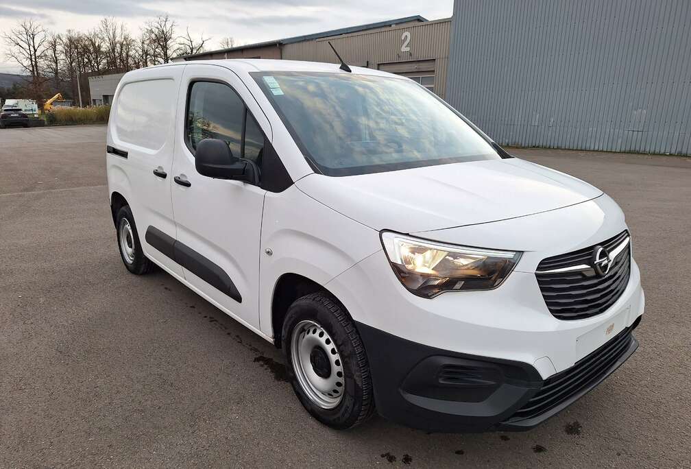 Citroen 1.6hdi, très propre, avec contrôle technique