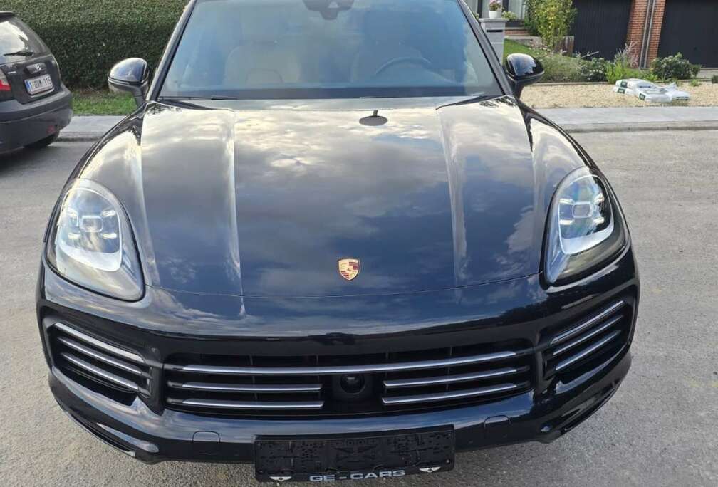 Porsche 3.0 Turbo V6 Tiptronic S